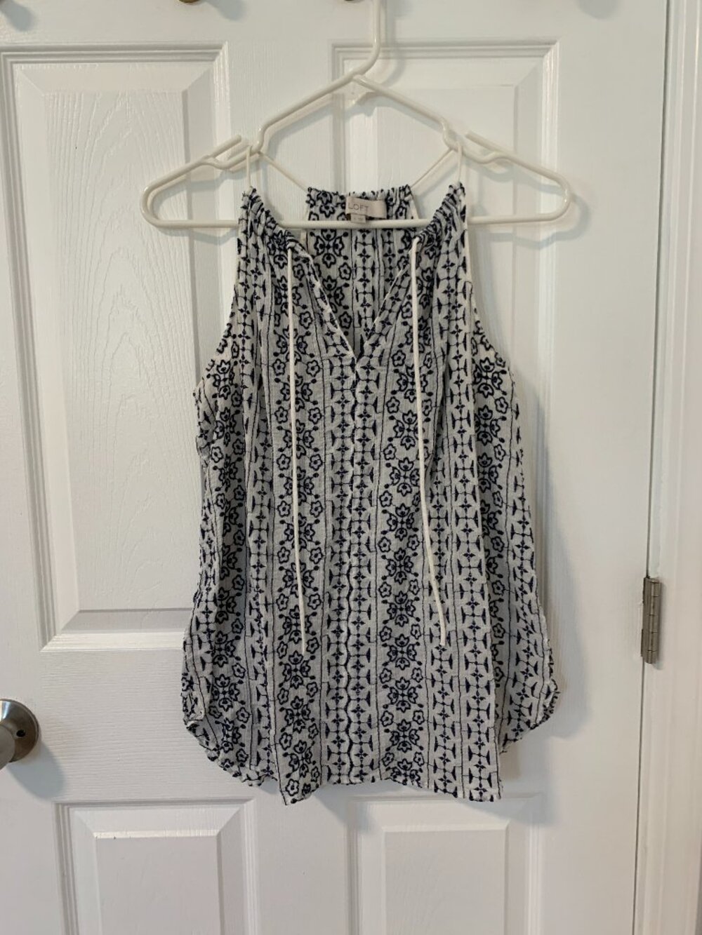 LOFT Embroidered Cotton Tie Front Boho Tank Top Blouse White Navy S